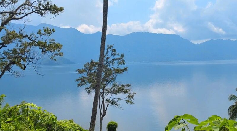 Danau Maninjau