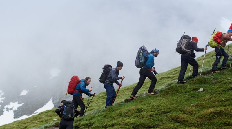 Mendaki Gunung