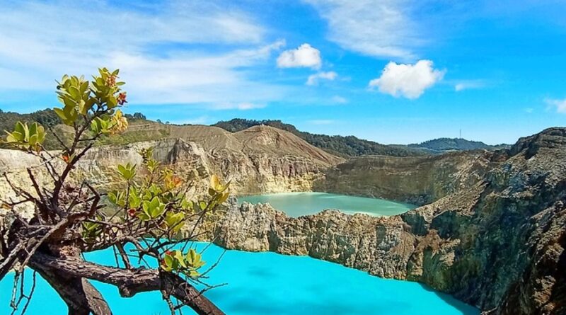 Taman Nasional Kelimutu