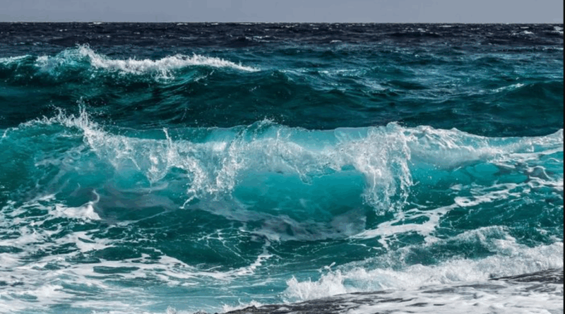 Warna Biru Laut